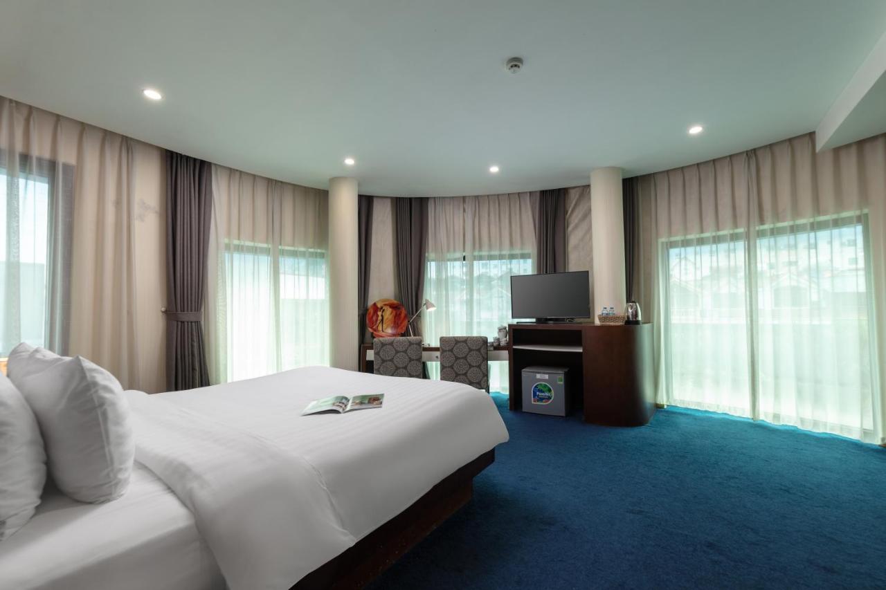 Halo Hanoi Hotel Екстер'єр фото