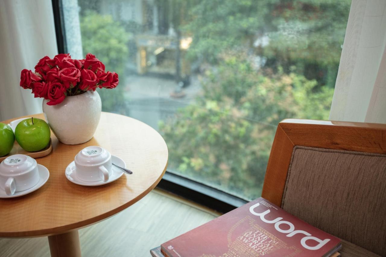 Halo Hanoi Hotel Екстер'єр фото